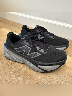 New Balance Fresh Foam X More v5 Sneakers Black Men’s US 10 UK 9.5 EU 44 28cm